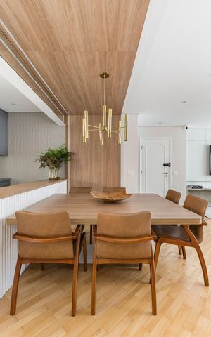 Apartamento à venda com 150m², 3 quartos e 3 vagas Apartamento à venda com 150m², 3 quartos e 3 vagasSala de jantar