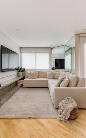 Apartamento à venda com 150m², 3 quartos e 3 vagas Apartamento à venda com 150m², 3 quartos e 3 vagasSala