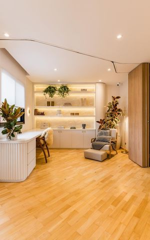 Apartamento à venda com 150m², 3 quartos e 3 vagas Apartamento à venda com 150m², 3 quartos e 3 vagasSala