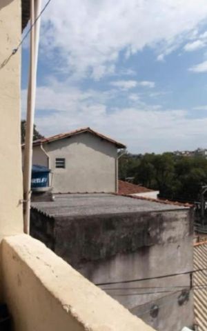 Casa à venda com 140m², 4 quartos e 2 vagas Casa à venda com 140m², 4 quartos e 2 vagasÁrea externa