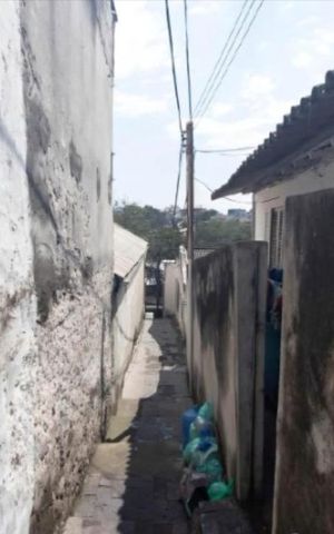 Casa à venda com 140m², 4 quartos e 2 vagas Casa à venda com 140m², 4 quartos e 2 vagasÁrea externa
