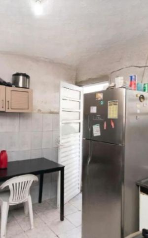 Casa à venda com 140m², 4 quartos e 2 vagas Casa à venda com 140m², 4 quartos e 2 vagasCozinha