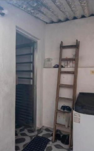 Casa à venda com 140m², 4 quartos e 2 vagas Casa à venda com 140m², 4 quartos e 2 vagasÁrea de serviço