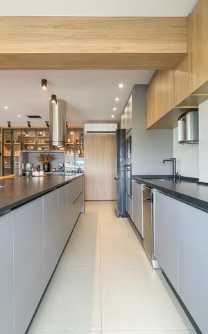 Apartamento à venda com 115m², 2 quartos e 2 vagas Apartamento à venda com 115m², 2 quartos e 2 vagasCozinha