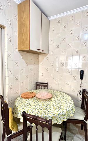 Apartamento à venda com 82m², 2 quartos e 1 vaga Apartamento à venda com 82m², 2 quartos e 1 vagaCozinha