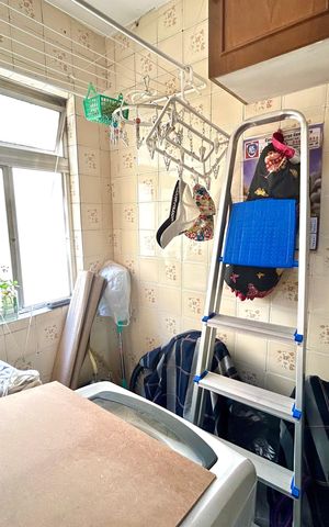Apartamento à venda com 82m², 2 quartos e 1 vaga Apartamento à venda com 82m², 2 quartos e 1 vagaÁrea de Serviço