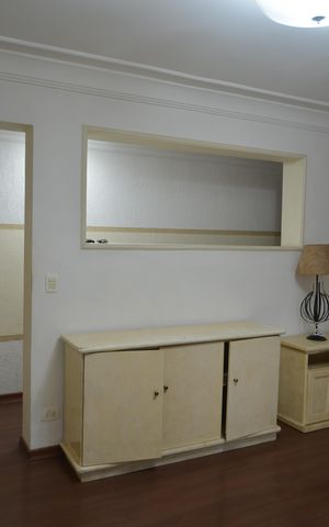 Casa à venda com 225m², 3 quartos e 2 vagasSala