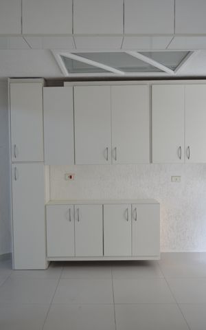 Casa à venda com 225m², 3 quartos e 2 vagasCozinha