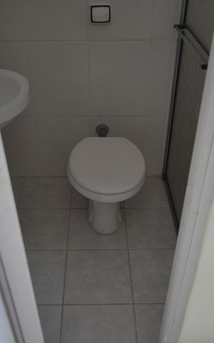 Casa à venda com 225m², 3 quartos e 2 vagasBanheiro da Suíte 1