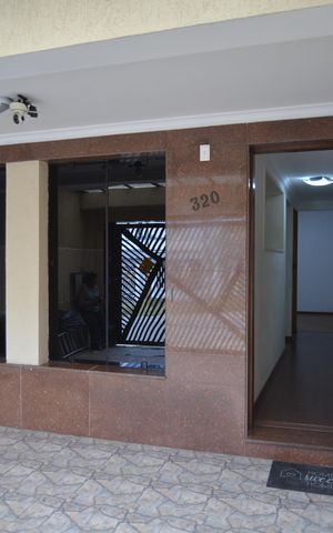 Casa à venda com 225m², 3 quartos e 2 vagasGaragem