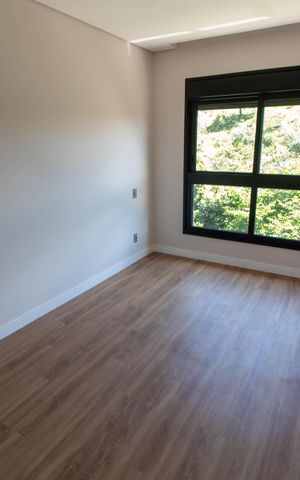 Casa de condomínio à venda com 224m², 3 quartos e 2 vagas Casa de condomínio à venda com 224m², 3 quartos e 2 vagasSUITE 2