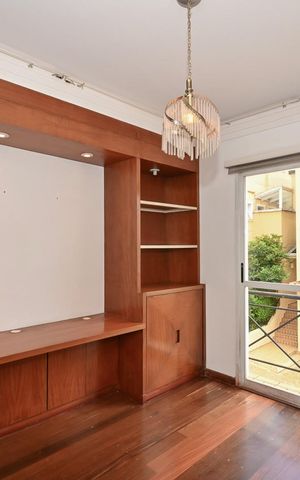 Casa de condomínio para alugar com 550m², 3 quartos e 3 vagasEscritório