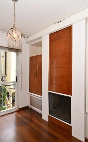 Casa de condomínio para alugar com 550m², 3 quartos e 3 vagasEscritório