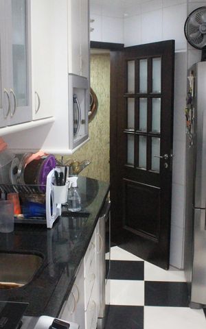 Apartamento à venda com 92m², 3 quartos e 2 vagasCozinha