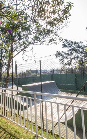 Casa de condomínio à venda com 420m², 3 quartos e 6 vagasQuadra Esportiva