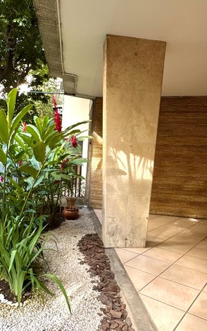 Apartamento à venda com 81m², 2 quartos e sem vaga