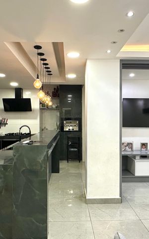 Apartamento à venda com 81m², 2 quartos e sem vaga