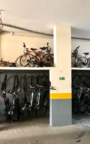 Apartamento à venda com 81m², 2 quartos e sem vaga