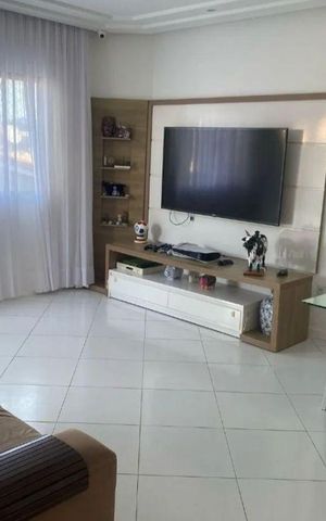 Casa de condomínio para alugar com 200m², 3 quartos e 2 vagas