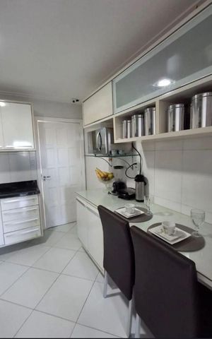 Casa de condomínio para alugar com 200m², 3 quartos e 2 vagas