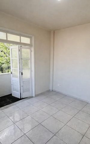 Apartamento à venda com 87m², 3 quartos e sem vaga