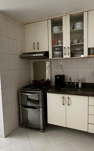 Apartamento à venda com 84m², 3 quartos e 2 vagas Apartamento à venda com 84m², 3 quartos e 2 vagasCozinha