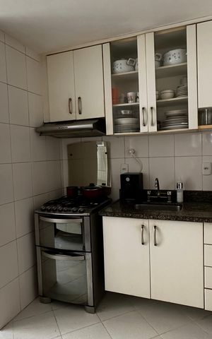 Apartamento à venda com 84m², 3 quartos e 2 vagas Apartamento à venda com 84m², 3 quartos e 2 vagasCozinha