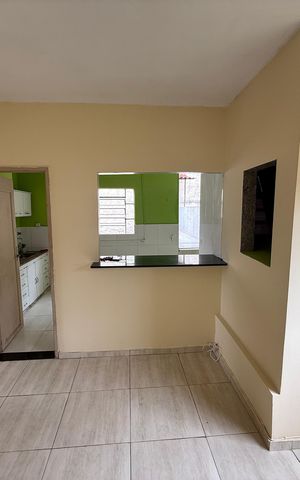 Casa para alugar com 44m², 1 quarto e sem vaga