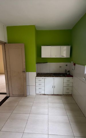 Casa para alugar com 44m², 1 quarto e sem vaga