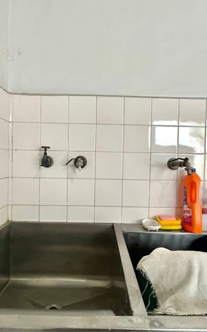 Casa à venda com 250m², 5 quartos e 5 vagas Casa à venda com 250m², 5 quartos e 5 vagasÁrea de Serviço