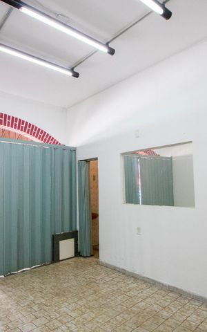 Casa à venda com 118m², 2 quartos e 1 vaga Casa à venda com 118m², 2 quartos e 1 vagaGaragem