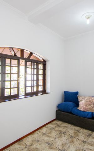 Casa à venda com 118m², 2 quartos e 1 vaga Casa à venda com 118m², 2 quartos e 1 vagaSala