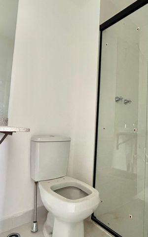 Apartamento para alugar com 28m², 1 quarto e sem vaga Apartamento para alugar com 28m², 1 quarto e sem vagaBanheiro da Suíte
