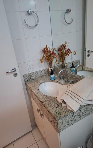 Apartamento para alugar com 73m², 2 quartos e 1 vaga Apartamento para alugar com 73m², 2 quartos e 1 vagaBanheiro