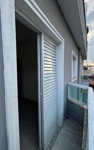 Apartamento à venda com 90m², 2 quartos e 1 vagaSuite Varanda