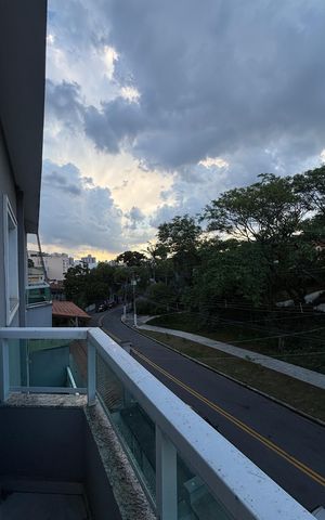 Apartamento à venda com 90m², 2 quartos e 1 vagaSuite Varanda