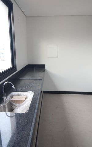 Apartamento à venda com 170m², 3 quartos e 2 vagasCozinha