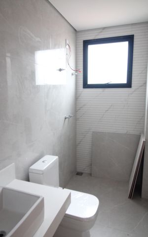 Apartamento à venda com 170m², 3 quartos e 2 vagasSuite Quarto 1