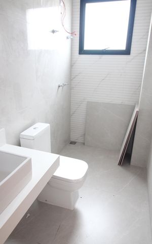Apartamento à venda com 170m², 3 quartos e 2 vagasSuite Quarto 1