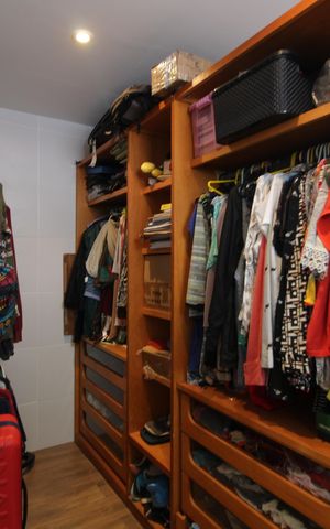 Casa de condomínio à venda com 600m², 4 quartos e 3 vagasQuarto 3 - Closet