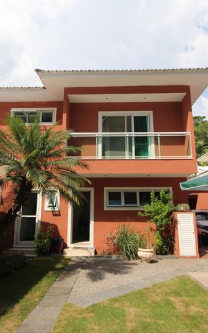 Casa de condomínio à venda com 600m², 4 quartos e 3 vagasÁrea Externa