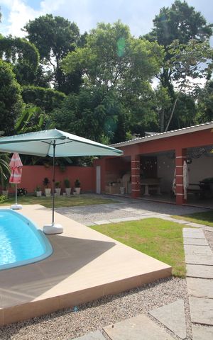 Casa de condomínio à venda com 600m², 4 quartos e 3 vagasÁrea Externa