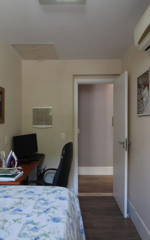 Casa de condomínio à venda com 600m², 4 quartos e 3 vagasQuarto 1