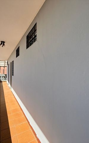 Casa à venda com 254m², 4 quartos e 3 vagasSacada Suíte 3 e 4