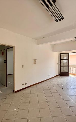 Casa à venda com 254m², 4 quartos e 3 vagasSuíte 4