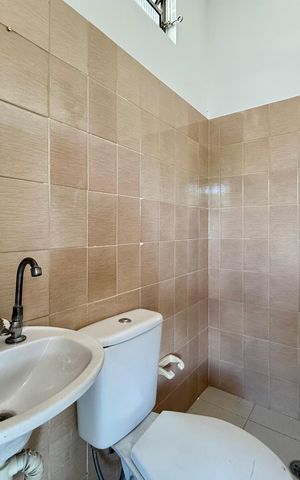 Casa à venda com 254m², 4 quartos e 3 vagasBanheiro Suíte 2