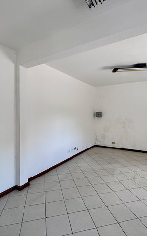 Casa à venda com 254m², 4 quartos e 3 vagasSuíte 1