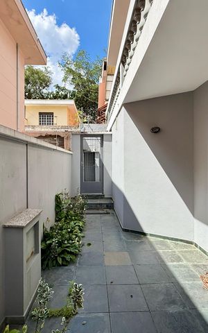 Casa à venda com 254m², 4 quartos e 3 vagasEntrada Casa