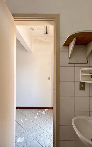 Casa à venda com 254m², 4 quartos e 3 vagasBanheiro Suíte 4