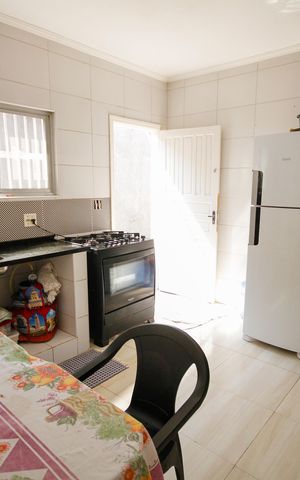 Casa para alugar com 120m², 4 quartos e 2 vagas Casa para alugar com 120m², 4 quartos e 2 vagasCozinha